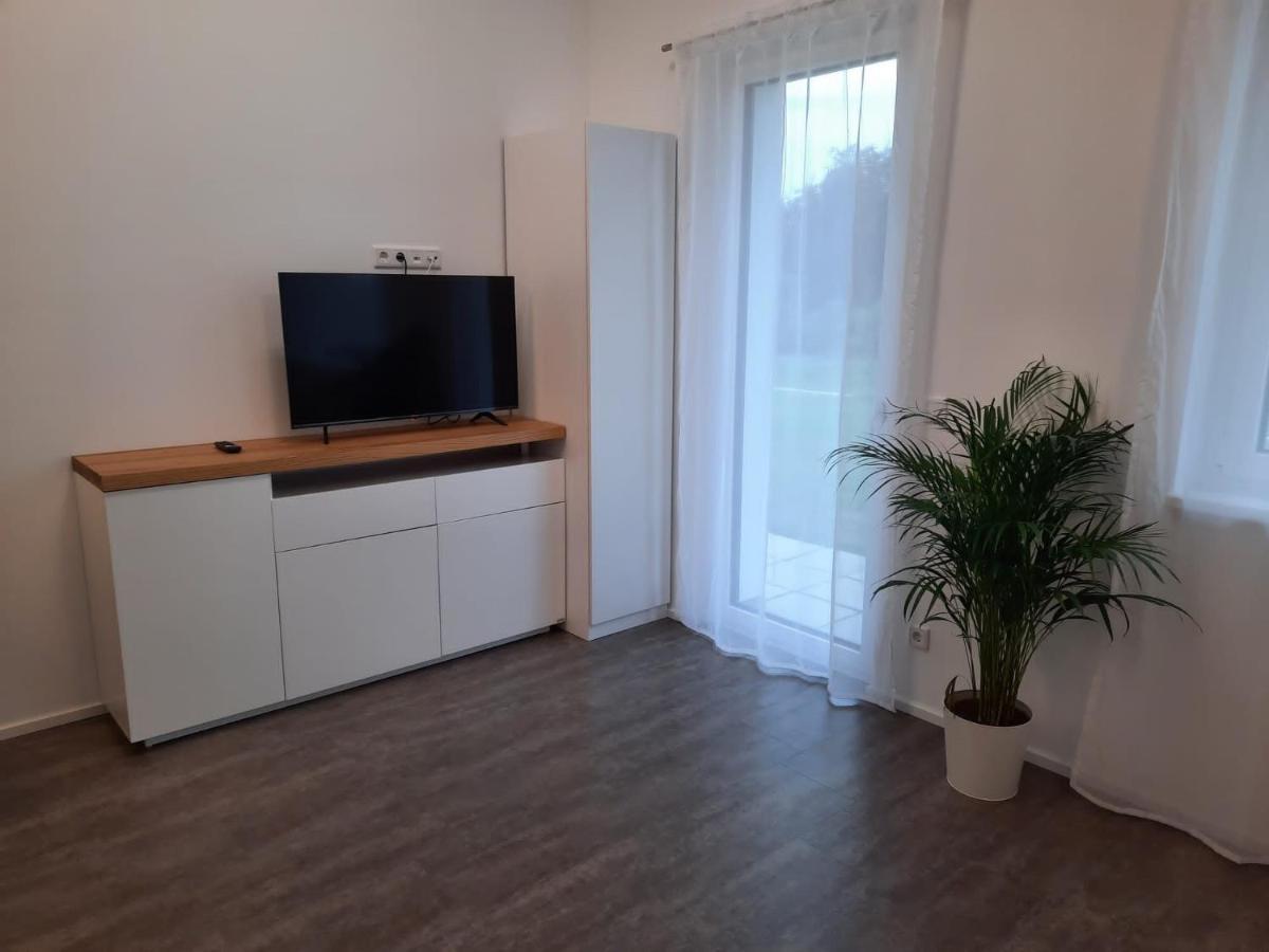 Ferienwohnungen Winzergasse Purbach am Neusiedlersee Eksteriør billede